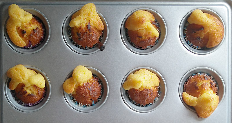 Honig-Mais-Muffins im Blech